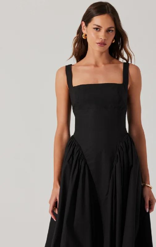 Vinya Dress