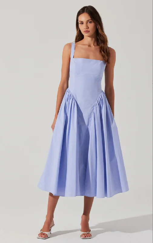 Vinya Dress