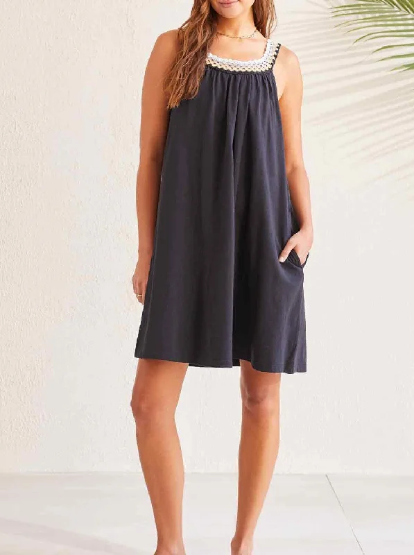 Knit Dress W Crochet [Black-5504O]