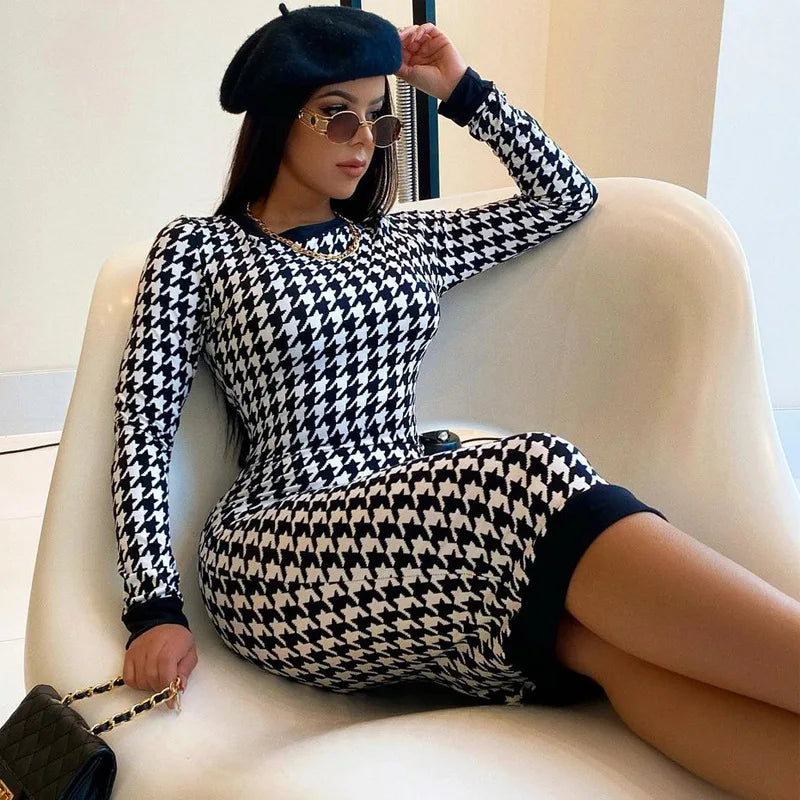 Houndstooth Print Women Long Sleeve Hollow Out Bodycon Streetwear 2024 Autumn Winter Club Elegant Slim Midi Dress Stylish Midi Dress with Cuffs