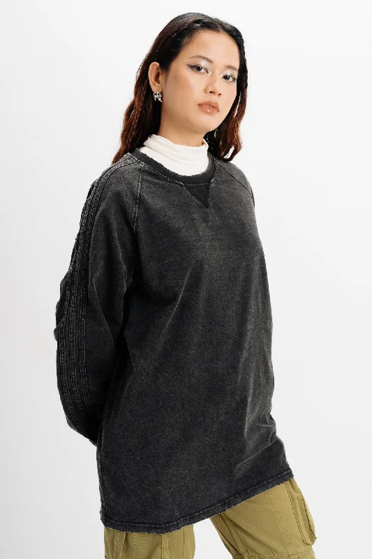 Black Long Sleeve Tshirt Comfortable Knit Short Shirt