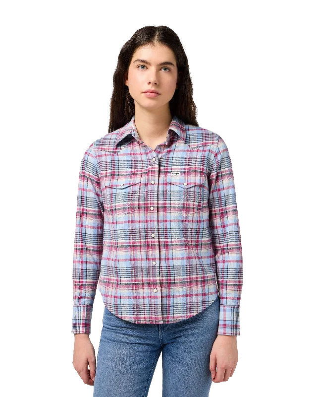 Western Shirt in Violet Quartz Classic Denim Short Sleeve