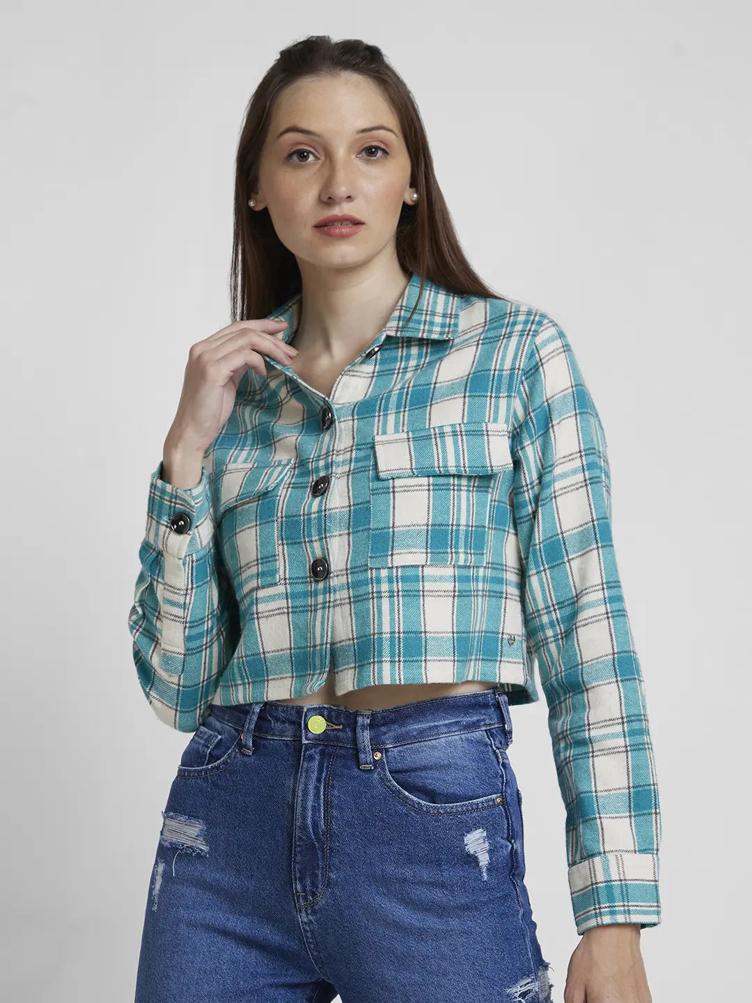 Spykar Women Green Cotton Oversize Fit Full Sleeve Checkered Crop Shirt Elegant Draped Short Shirt