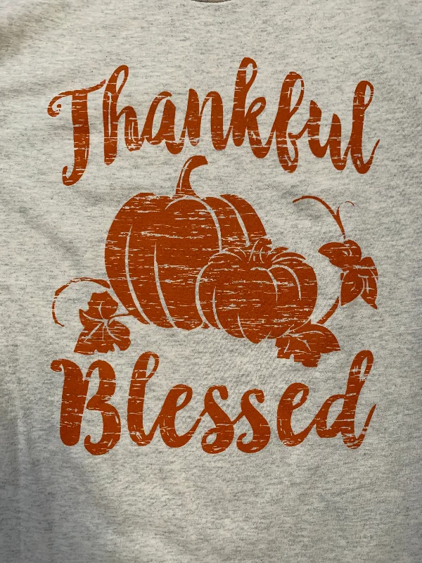 Oatmeal Thankful/Blessed Pumpkin T-Shirt Fashionable Trendy Casual