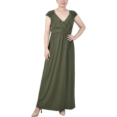 Petite Ruched Empire-Waist Maxi Dress Cozy Spaghetti Strap Maxi Dress