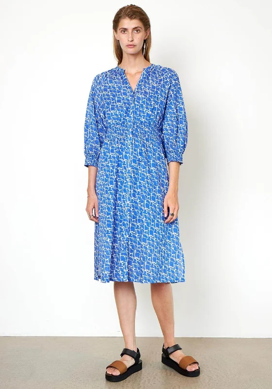 Second Female Dayly Volume Sleeve Shirt Midi Dress, Blue & White Fashionable Floral Embroidery Midi Dress Second Female Dayly Volume Sleeve Shirt Midi Dress, Blue & White Fashionable Floral Embroidery Midi Dress